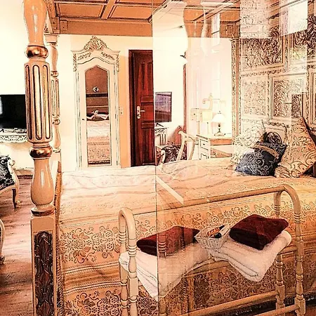 Denkmal 13 - Kaufmannshaus Krahnstöver 4* Rostock