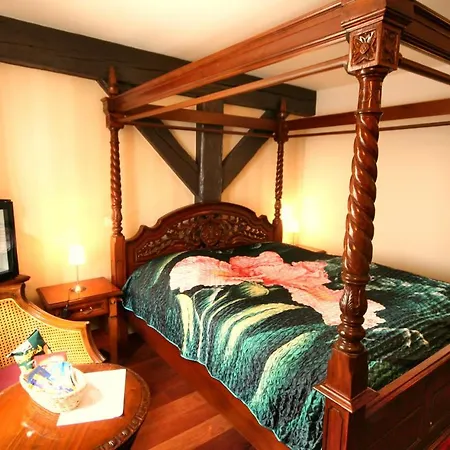 Pensionat Denkmal 13 - Kaufmannshaus Krahnstöver Rostock