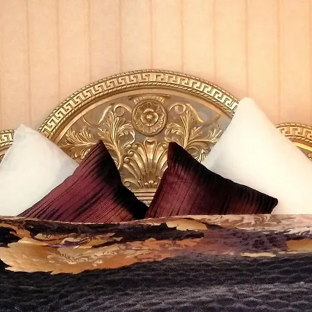 Denkmal 13 - Kaufmannshaus Krahnstöver 4* Rostock