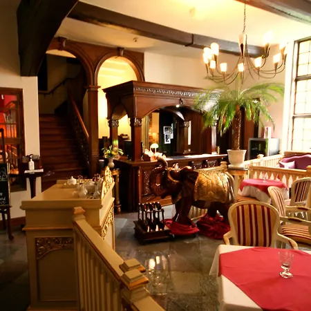 Denkmal 13 - Kaufmannshaus Krahnstoever 4*