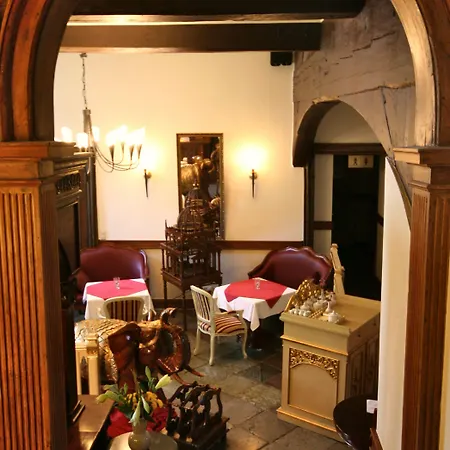 Denkmal 13 - Kaufmannshaus Krahnstöver 4*