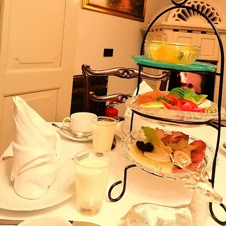 Pensionat Denkmal 13 - Kaufmannshaus Krahnstöver 4*