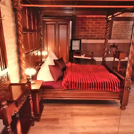 Denkmal 13 - Kaufmannshaus Krahnstöver Pensionat Rostock