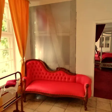 Πανσιόν Denkmal 13 - Kaufmannshaus Krahnstoever