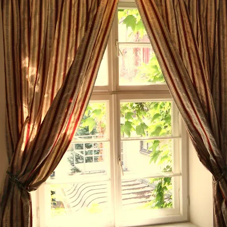 Πανσιόν Denkmal 13 - Kaufmannshaus Krahnstoever Ρόστοκ