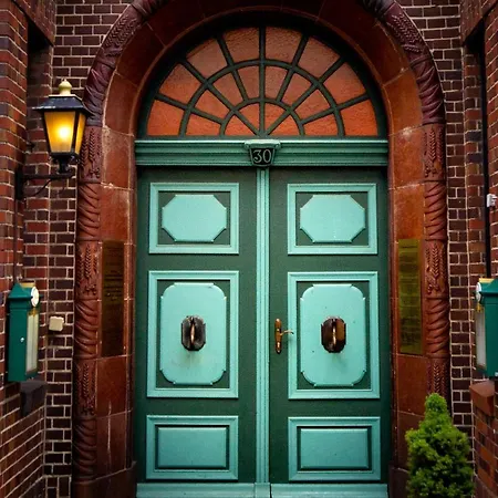 Denkmal 13 - Kaufmannshaus Krahnstöver Pensionat 4*